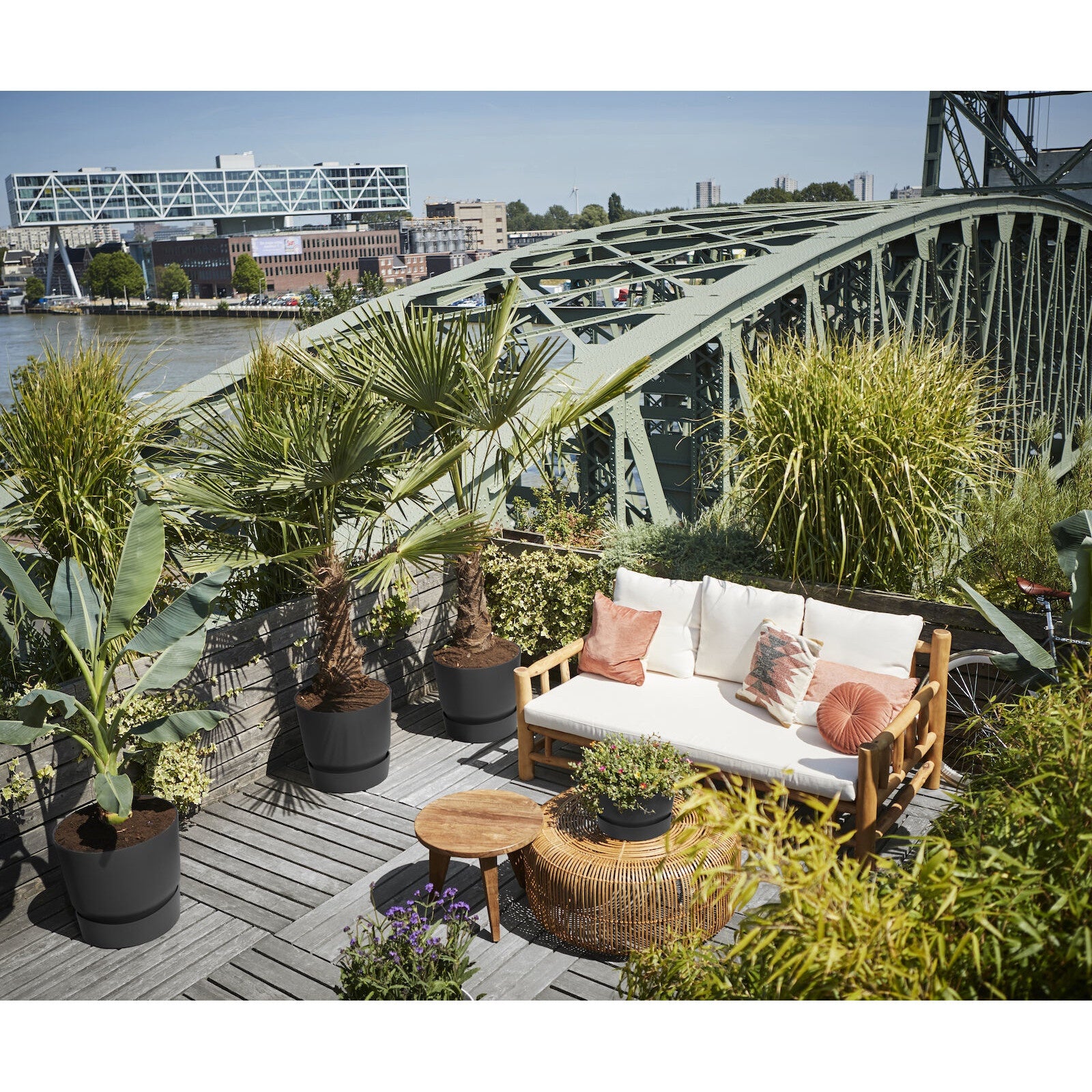 Vente Pot de fleurs Greenville Living noir ELHO